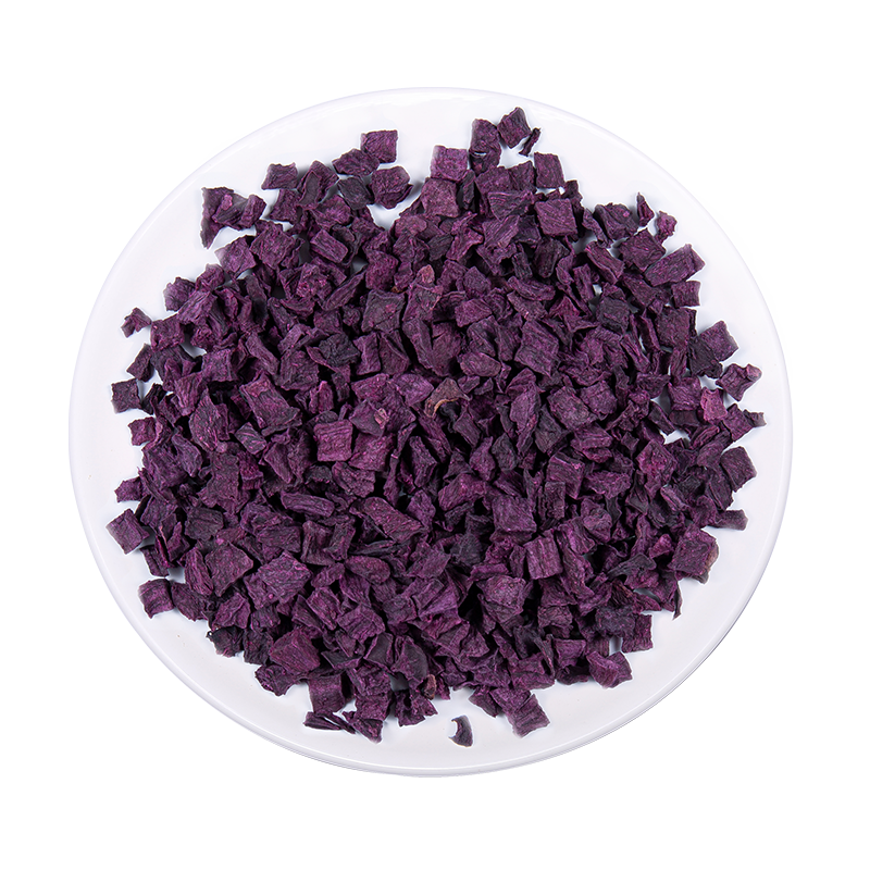 Kuivunut violetti bataatti